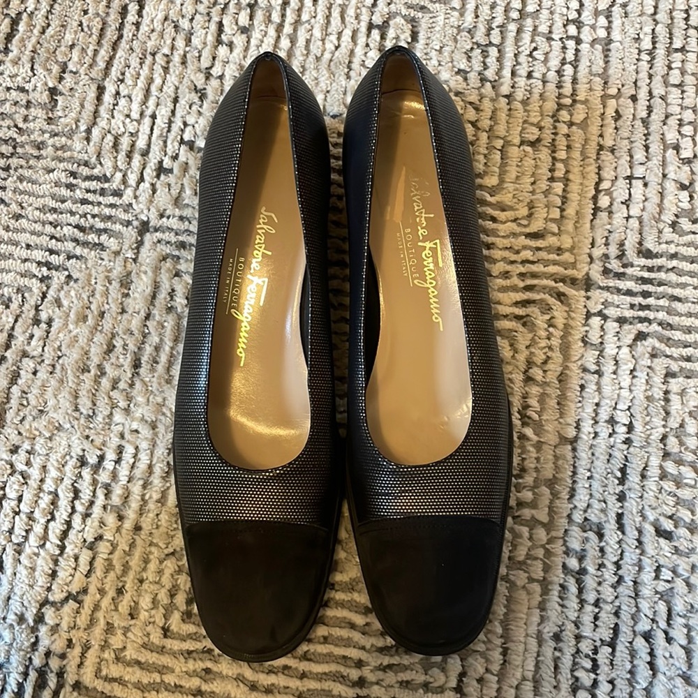 Salvatore Ferragamo Shoes - Picture 1 of 5